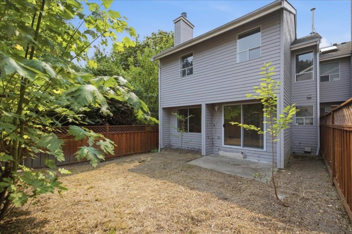 Photo 14 at 3661 Handel Avenue, Champlain Heights, Vancouver East