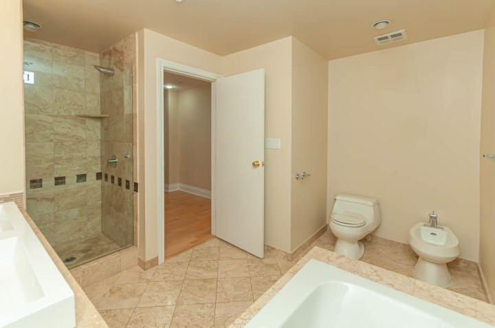 Photo 25 at 302 - 1777 Bayshore Drive, Coal Harbour, Vancouver West