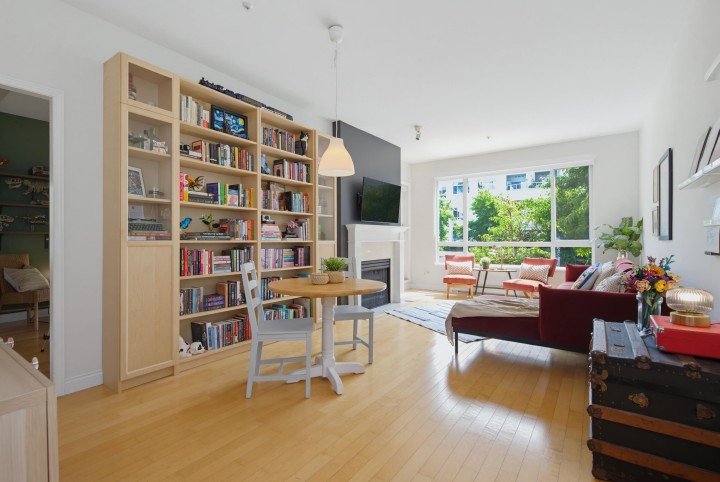 Photo 3 at 229 - 5735 Hampton Place, University VW, Vancouver West