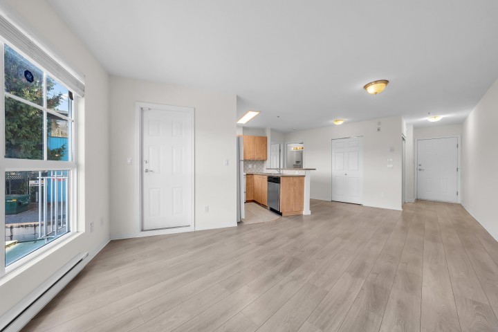 Photo 17 at 101 - 2973 Kingsway, Collingwood VE, Vancouver East