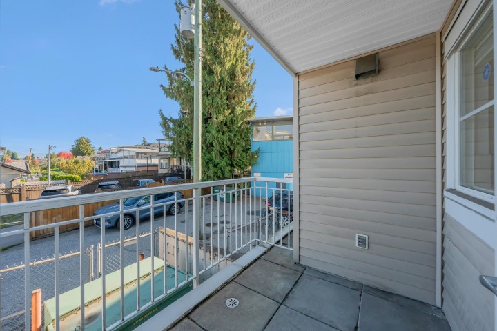 Photo 15 at 101 - 2973 Kingsway, Collingwood VE, Vancouver East