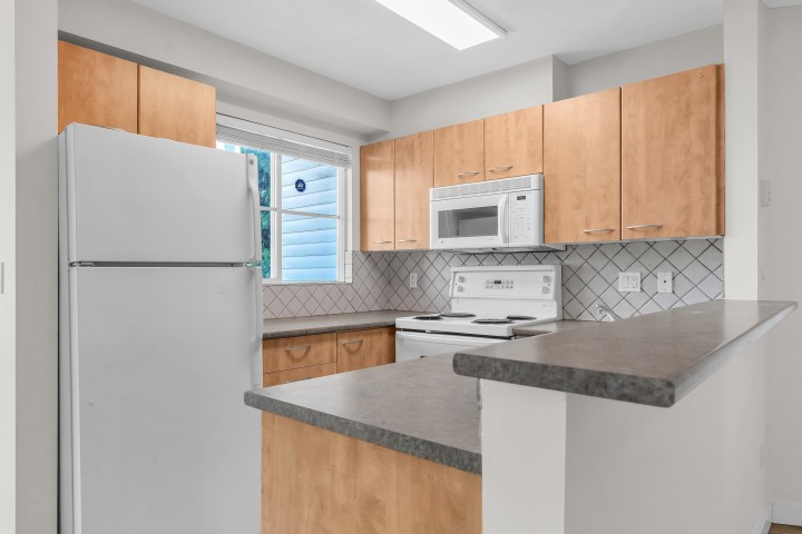 Photo 25 at 101 - 2973 Kingsway, Collingwood VE, Vancouver East