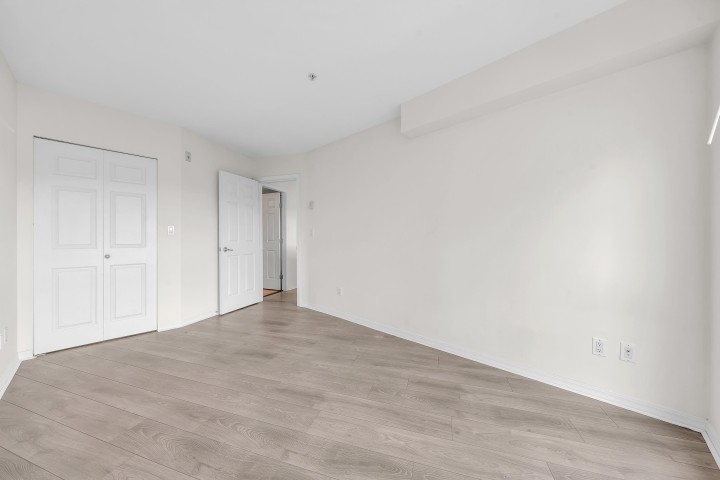 Photo 21 at 101 - 2973 Kingsway, Collingwood VE, Vancouver East