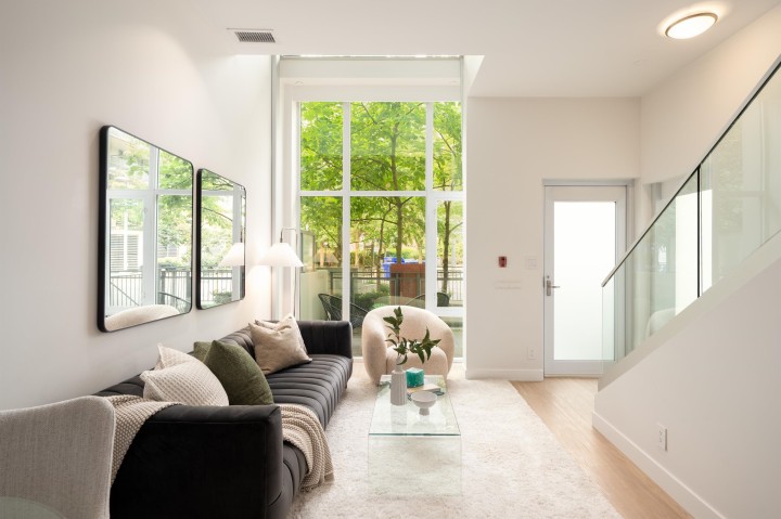 Photo 4 at 149 E 1st Avenue, Mount Pleasant VE, Vancouver East