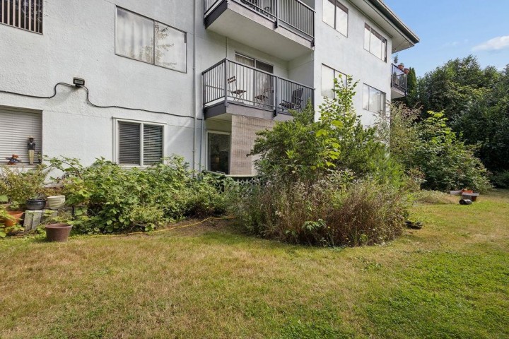 Photo 10 at 106 - 36 E 14th Avenue, Mount Pleasant VE, Vancouver East