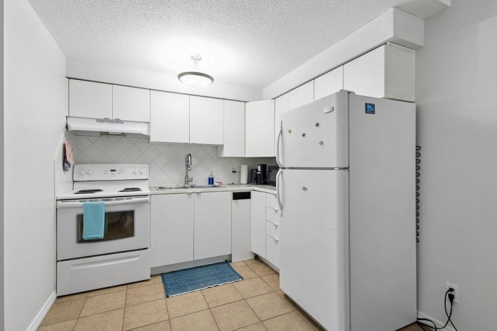 Photo 8 at 106 - 36 E 14th Avenue, Mount Pleasant VE, Vancouver East