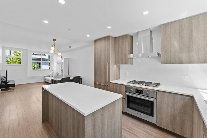 Photo 8 at 237 - 2060 Curling Road, Pemberton NV, North Vancouver