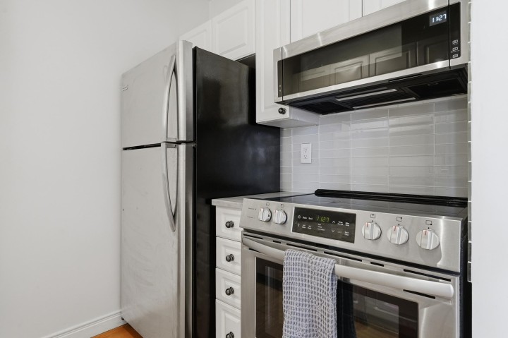 Photo 10 at 403 - 233 Abbott Street, Downtown VW, Vancouver West