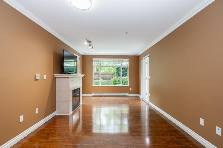 Photo 11 at 103 - 3625 Windcrest Drive, Roche Point, North Vancouver