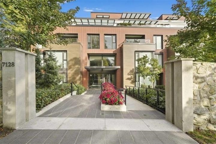 Photo 3 at 519 - 7128 Adera Street, South Granville, Vancouver West