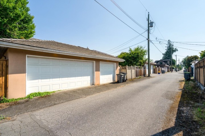 Photo 37 at 1456 W 47th Avenue, South Granville, Vancouver West