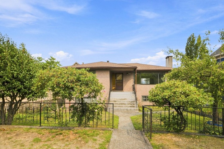 Photo 2 at 1955 Turner Street, Hastings, Vancouver East