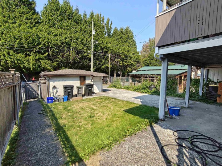 Photo 8 at 2503 E 27th Avenue, Collingwood VE, Vancouver East