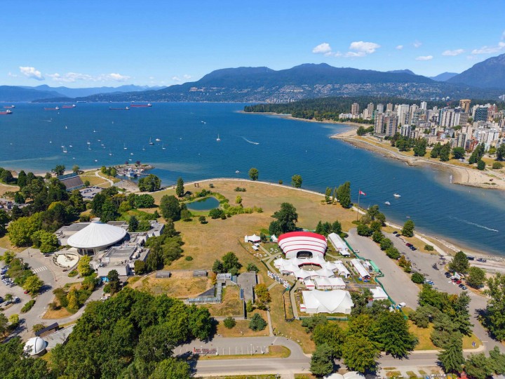 Photo 39 at 304 - 1490 Pennyfarthing Drive, False Creek, Vancouver West