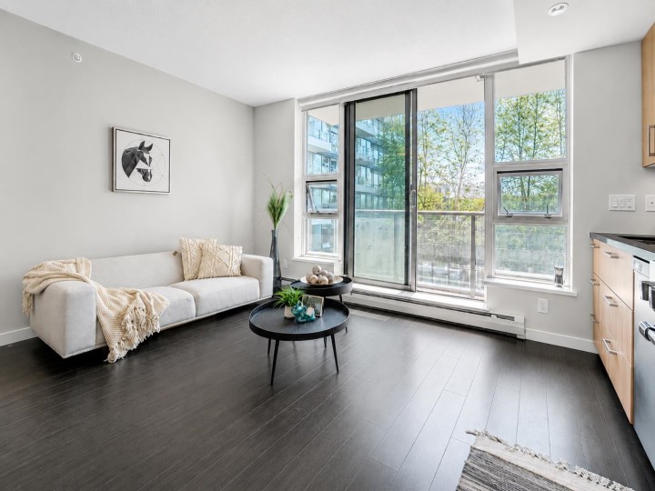 Photo 1 at 809 - 168 W 1st Avenue, False Creek, Vancouver West