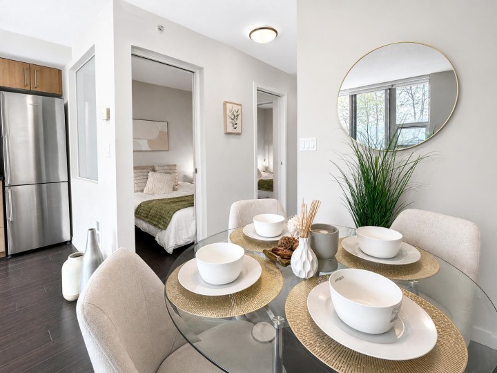 Photo 10 at 809 - 168 W 1st Avenue, False Creek, Vancouver West