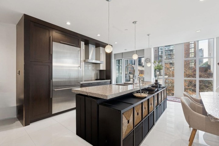 Photo 9 at 402 - 1102 Hornby Street, Downtown VW, Vancouver West