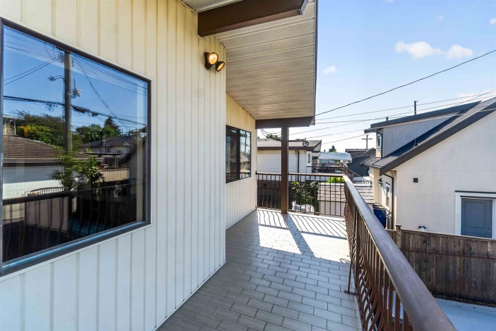 Photo 38 at 2739 E 8th Avenue, Renfrew VE, Vancouver East