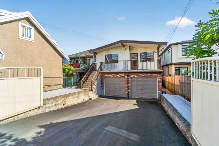 Photo 40 at 2739 E 8th Avenue, Renfrew VE, Vancouver East