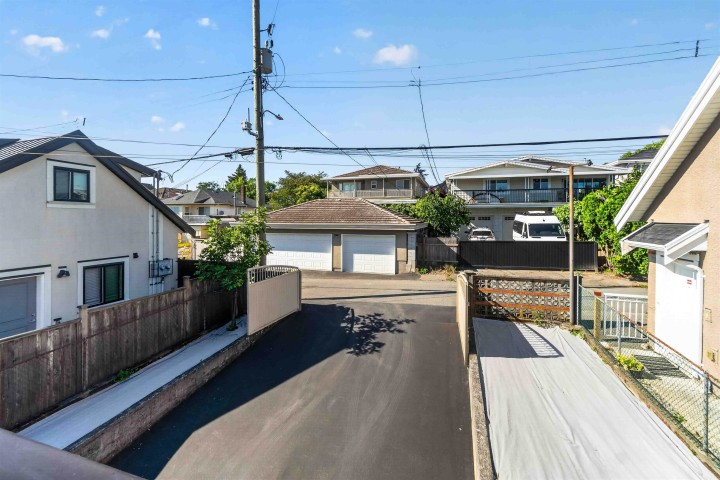 Photo 39 at 2739 E 8th Avenue, Renfrew VE, Vancouver East