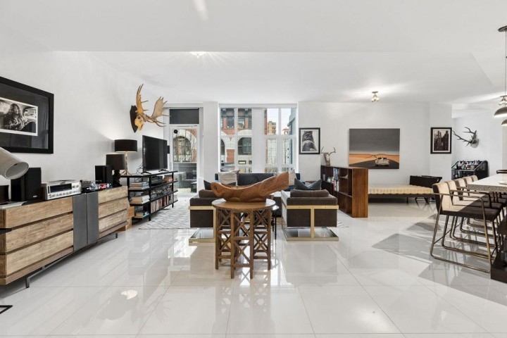 Photo 1 at 304 - 1102 Hornby Street, Downtown VW, Vancouver West