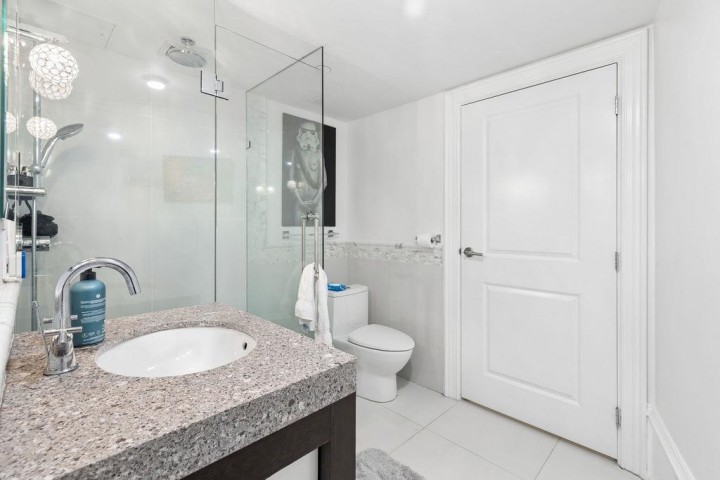 Photo 18 at 1106 Hornby Street, Downtown VW, Vancouver West