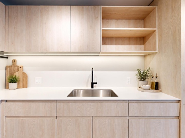 Photo 9 at 3930 Dumfries Street, Knight, Vancouver East