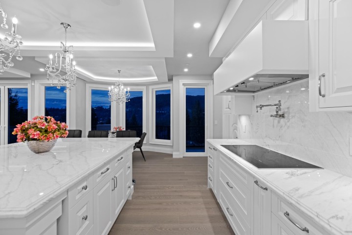 Photo 4 at 5417 Greentree Road, Caulfeild, West Vancouver