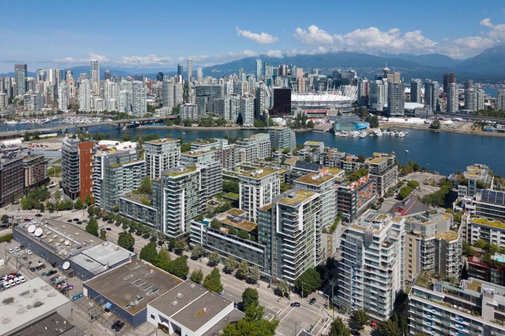 Photo 22 at 406 - 1661 Ontario Street, False Creek, Vancouver West