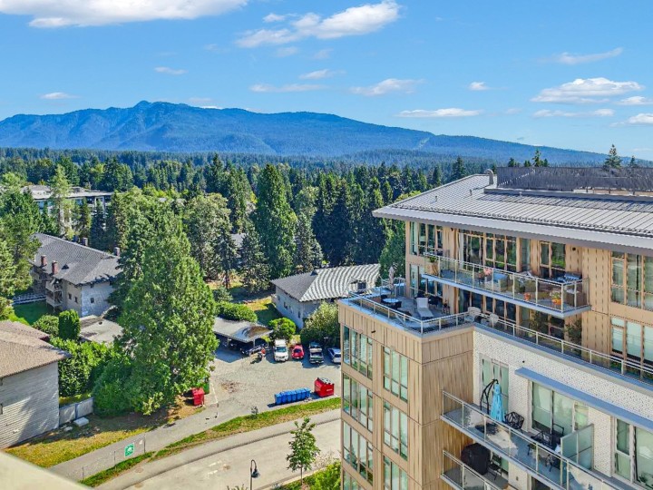 Photo 1 at 904 - 2375 Emery Court, Lynn Valley, North Vancouver