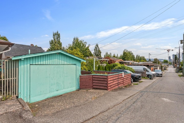 Photo 23 at 3148 E 1st Avenue, Renfrew VE, Vancouver East