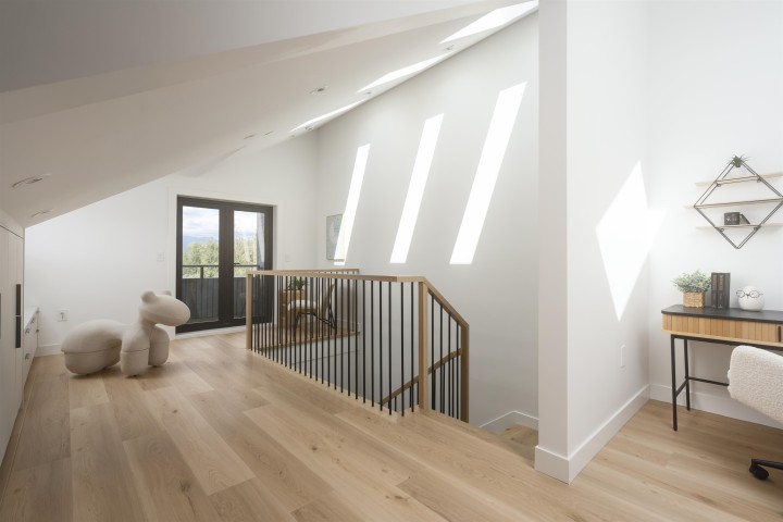 Photo 17 at 920 E 16th Avenue, Fraser VE, Vancouver East