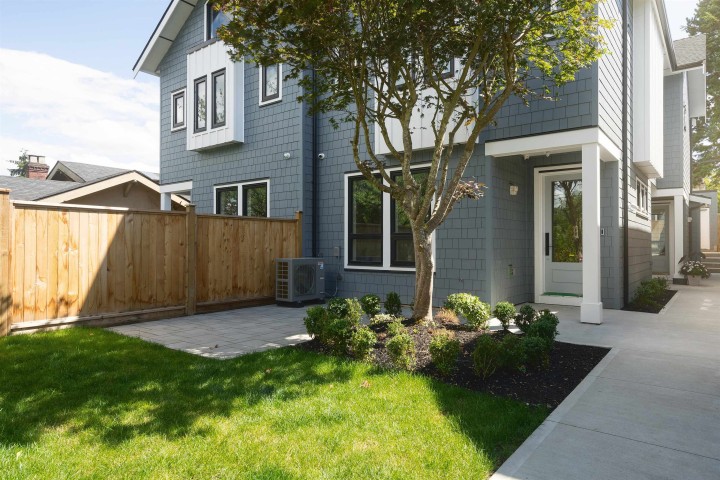 Photo 20 at 920 E 16th Avenue, Fraser VE, Vancouver East