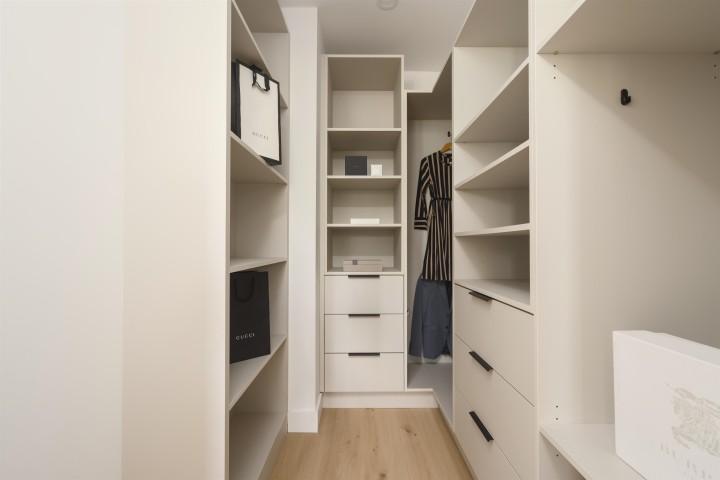Photo 14 at 920 E 16th Avenue, Fraser VE, Vancouver East
