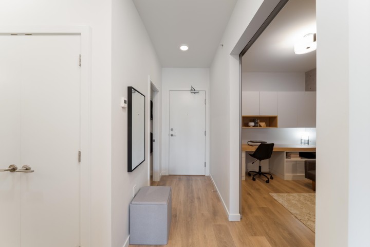 Photo 24 at 517 - 725 Marine Drive, Harbourside, North Vancouver