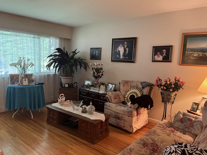 Photo 3 at 2665 Ward Street, Collingwood VE, Vancouver East