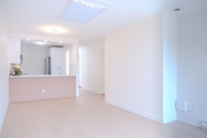 Photo 6 at 311 - 4893 Clarendon Street, Collingwood VE, Vancouver East