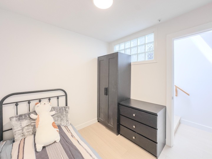 Photo 15 at 311 - 4893 Clarendon Street, Collingwood VE, Vancouver East