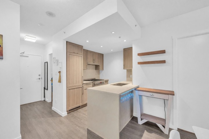 Photo 10 at 504 - 5598 Ormidale Street, Collingwood VE, Vancouver East