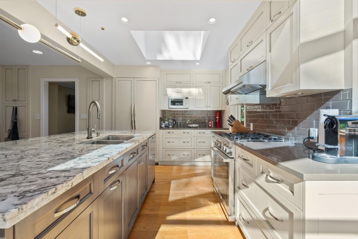 Photo 17 at 4613 Caulfeild Drive, Caulfeild, West Vancouver