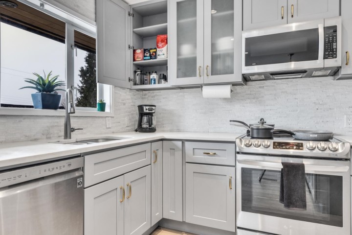 Photo 16 at 409 W 27th Street, Upper Lonsdale, North Vancouver