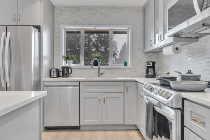 Photo 18 at 409 W 27th Street, Upper Lonsdale, North Vancouver