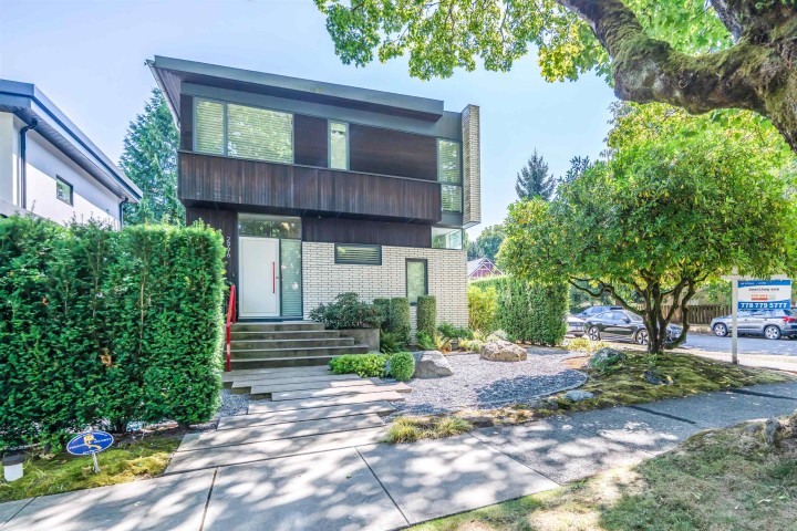 Photo 1 at 2996 W 11th Avenue, Kitsilano, Vancouver West