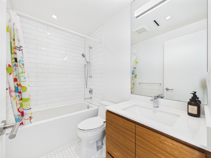 Photo 33 at 2996 W 11th Avenue, Kitsilano, Vancouver West