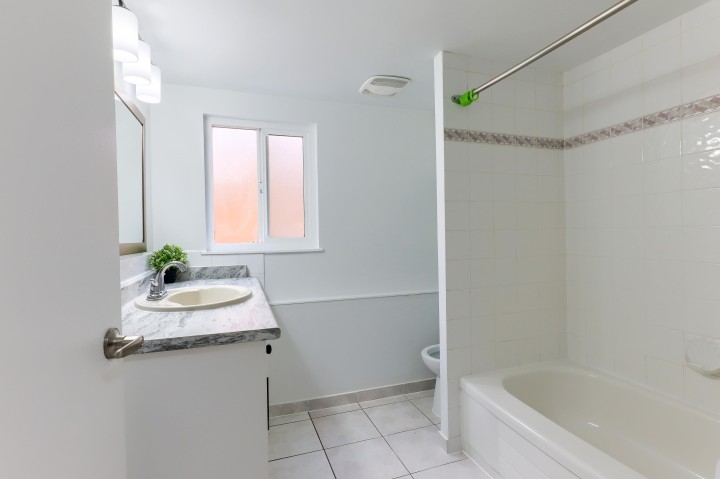 Photo 14 at 1743 E 49th Avenue, Killarney VE, Vancouver East