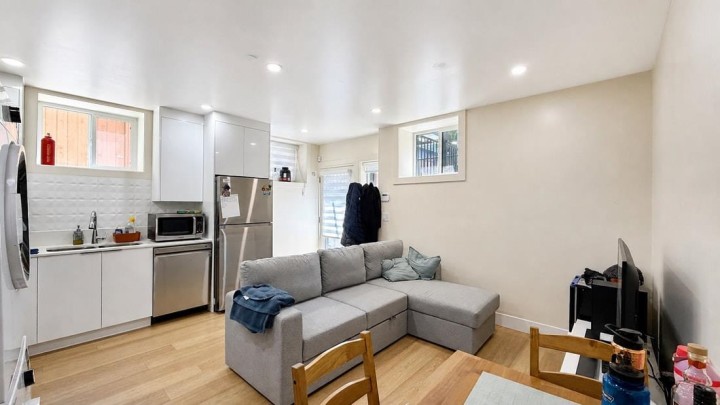 Photo 24 at 3214 W King Edward Avenue, MacKenzie Heights, Vancouver West