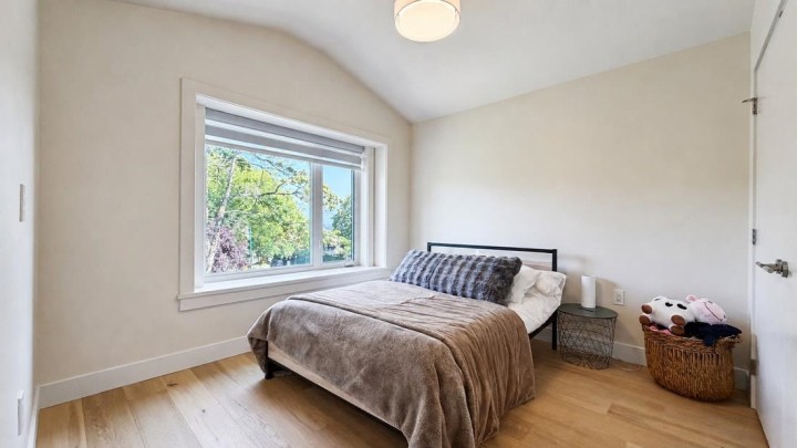 Photo 15 at 3214 W King Edward Avenue, MacKenzie Heights, Vancouver West
