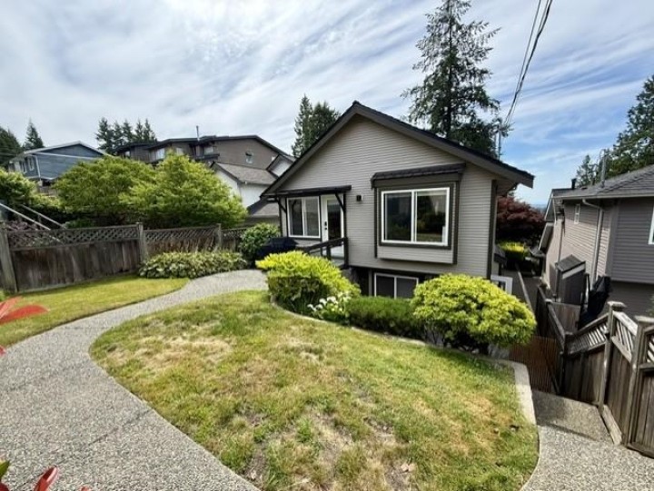 Photo 37 at 336 E 26th Street, Upper Lonsdale, North Vancouver