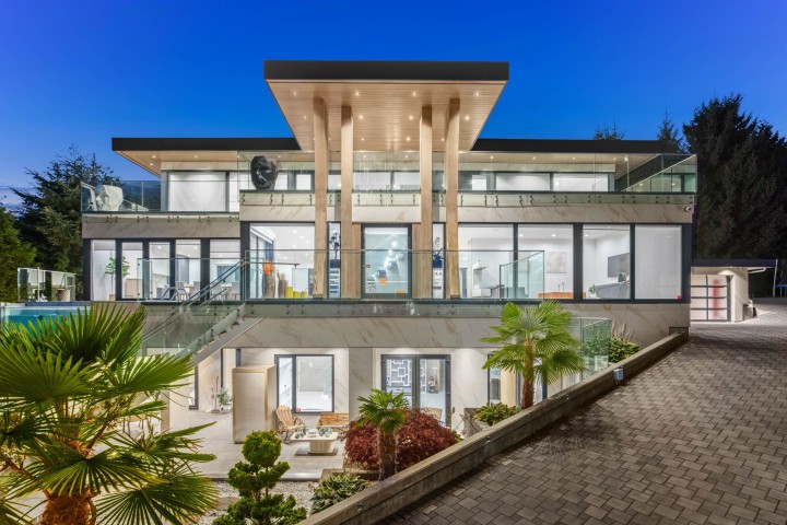 Photo 3 at 1035 Greenwood Place, British Properties, West Vancouver