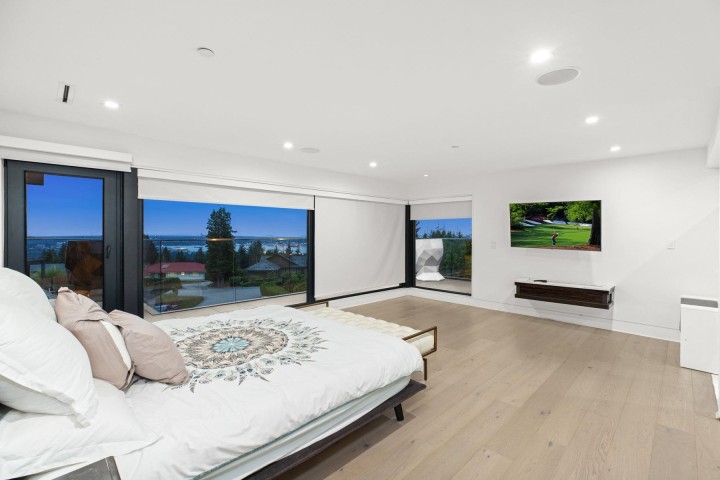 Photo 18 at 1035 Greenwood Place, British Properties, West Vancouver